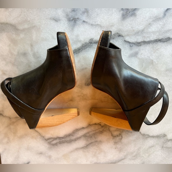 Loeffler Randall black leather peep toe heels 5 - Picture 6 of 7